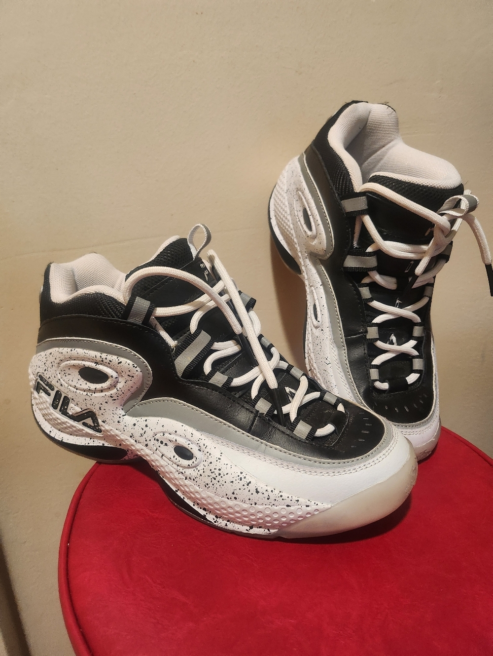Fila Black and White Chunky High-Top Sneakers Fila Grant Hill 3 sneakers